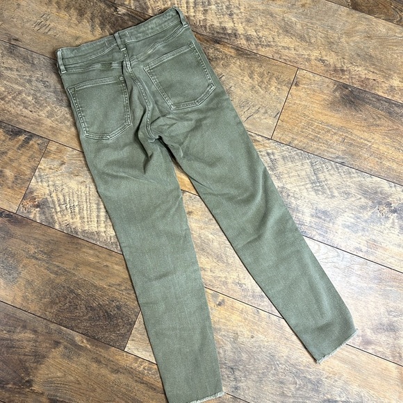 WE THE FREE Olive High Rise Jegging, Size 28, EUC - Picture 4 of 6